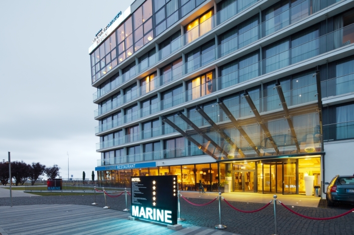 Marine Hotel W & S