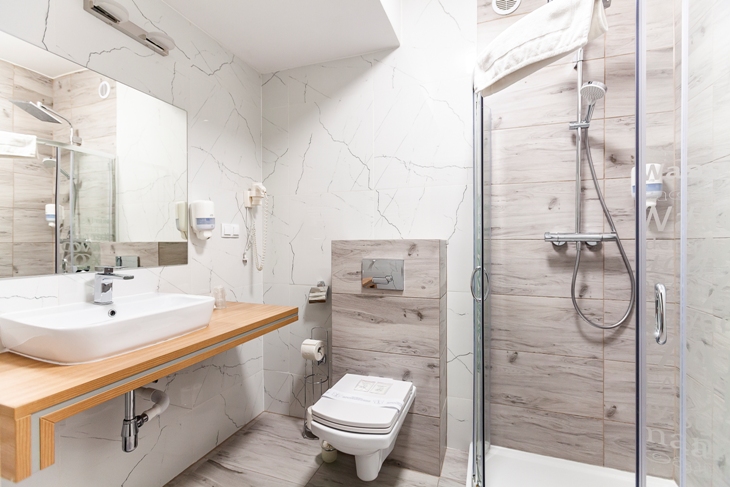 Arka Medical Spa W & S