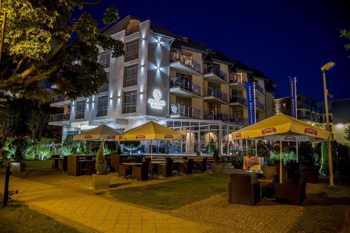 Avangard Resort W & S