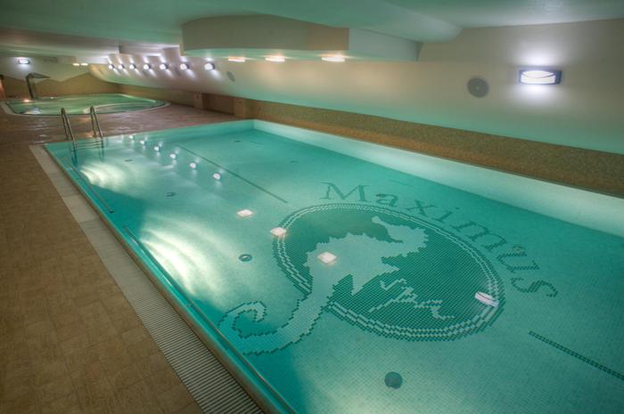 Maximus Spa W & S