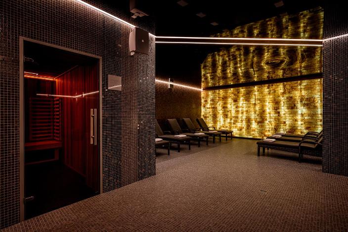 Platinum Mountain W & S