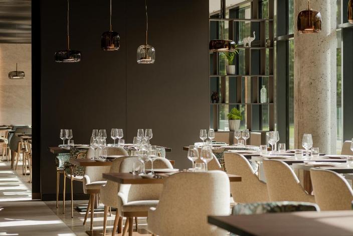 Radisson Resort W & S