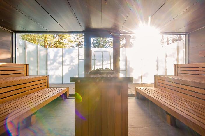 Senator Hotel & Spa W & S