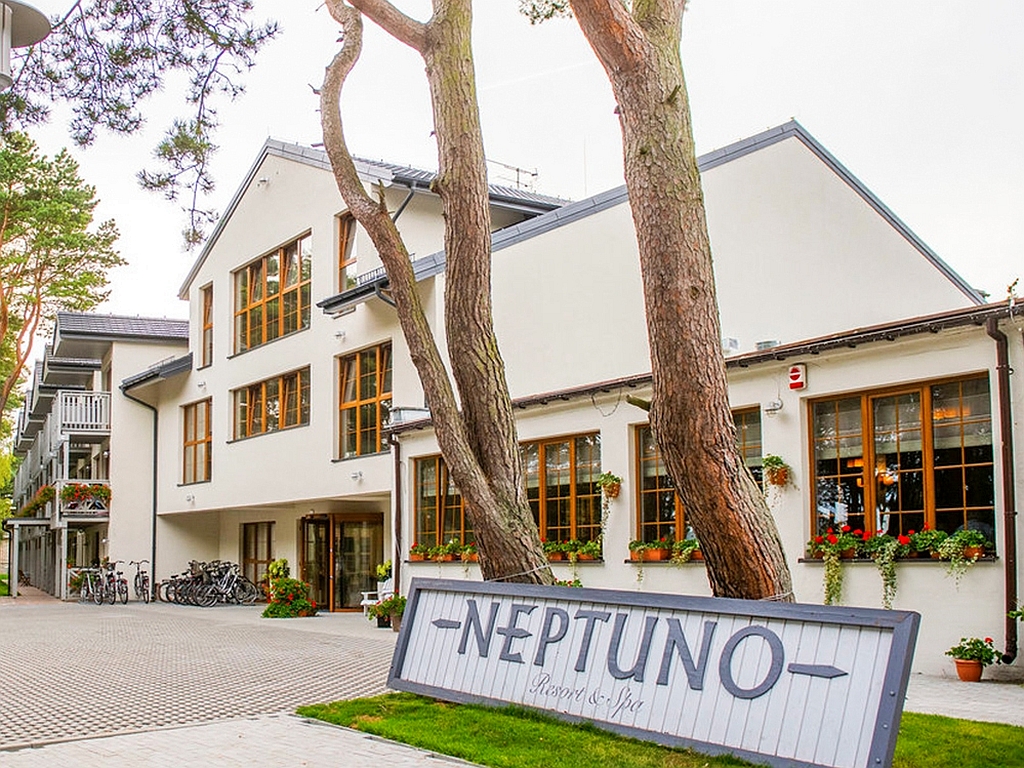 Neptuno Resort & Spa